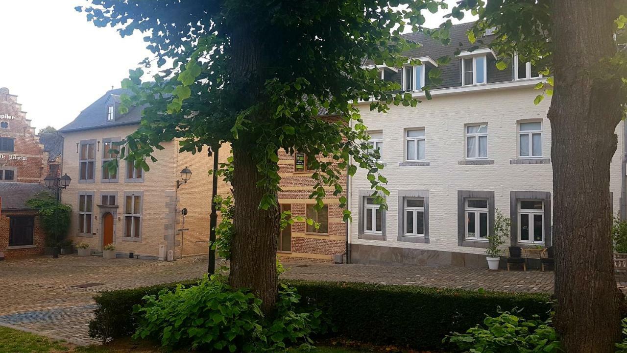 Апартаменты Het Begijnhof Tongeren Center Экстерьер фото